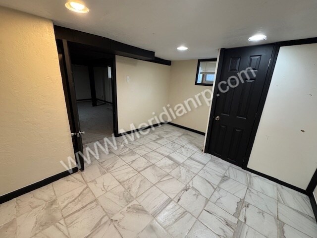 Building Photo - 3809 Barr St