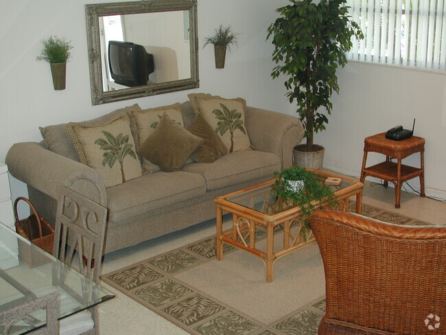 Living Room - 4532 Bougainvilla Dr