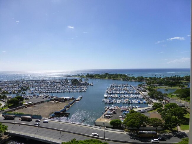 Building Photo - 1650 Ala Moana Blvd