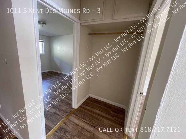 Building Photo - 1011 Kent Des Moines Rd