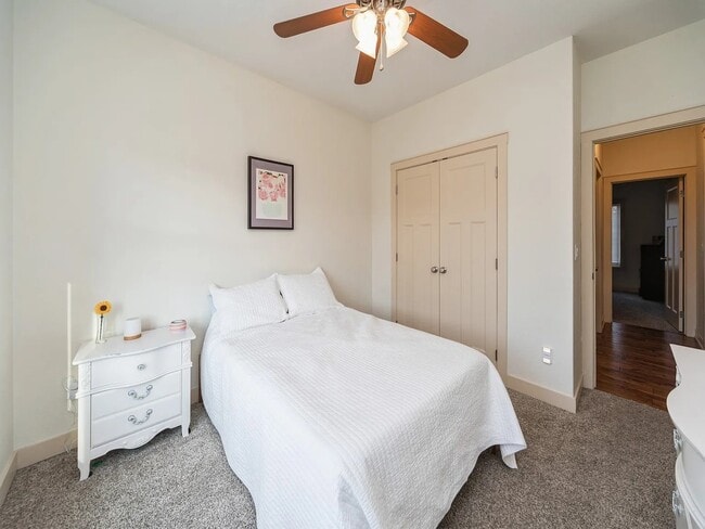 Building Photo - 16035 Northpark Dr