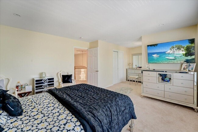 Building Photo - 11 Rockspray Ct