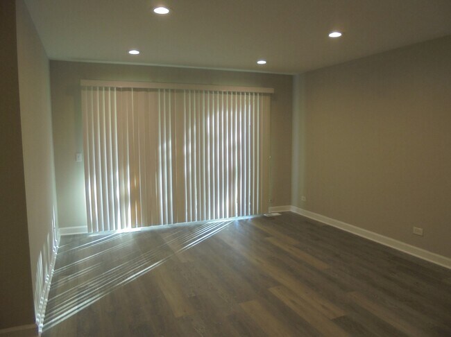 Building Photo - 1021 Boxwood Ct