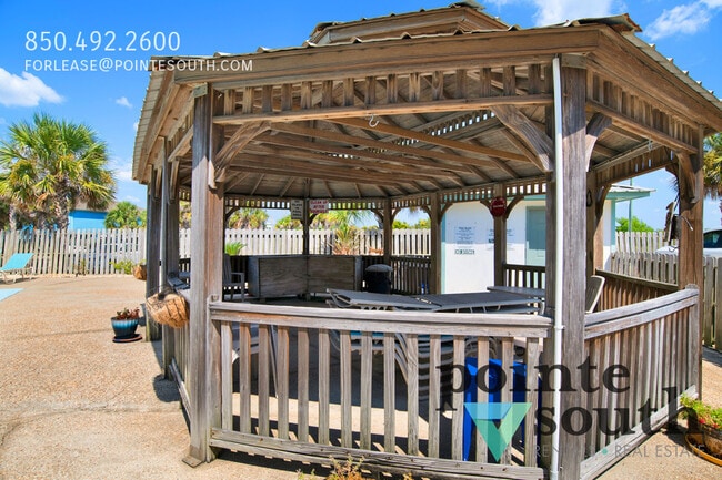 Building Photo - 554 E Beach Blvd