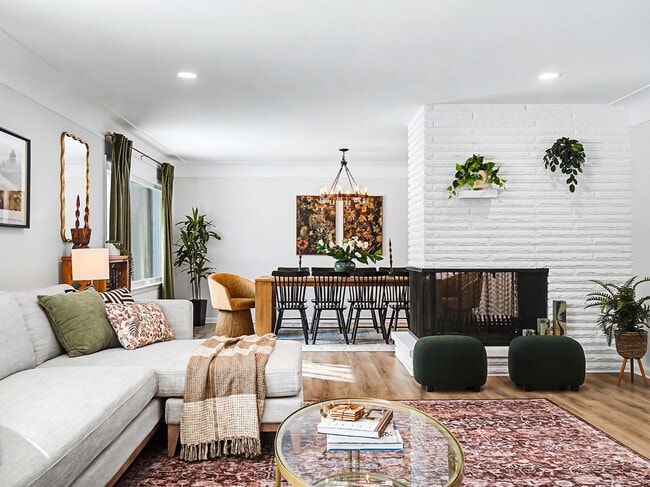 Building Photo - 28649 Jackson Rd