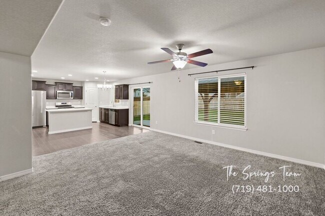 Building Photo - 10957 Matta Dr