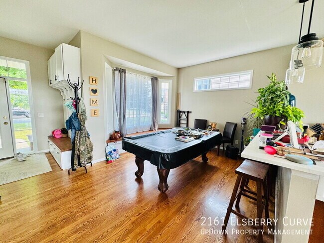 Building Photo - 2161 Elsberry Curv