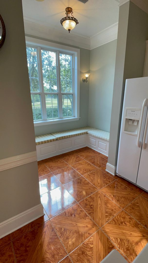 Building Photo - Avialable now!! 2 Bedroom, 2 Bath Cottage ...