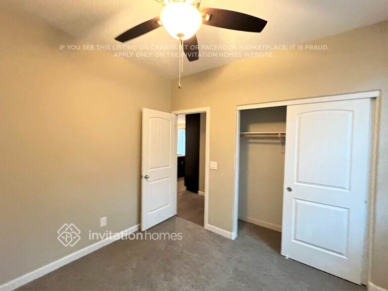Building Photo - 17917 W Tina Ln