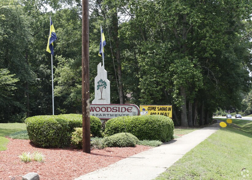 Woodside Apartments 1631 Fernwood Glendale Rd Spartanburg SC 29307