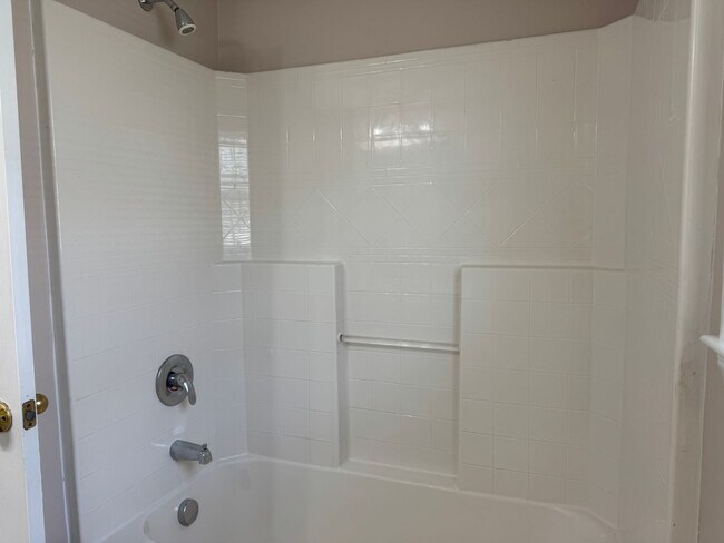 Building Photo - Beautiful home in Carolina Pines