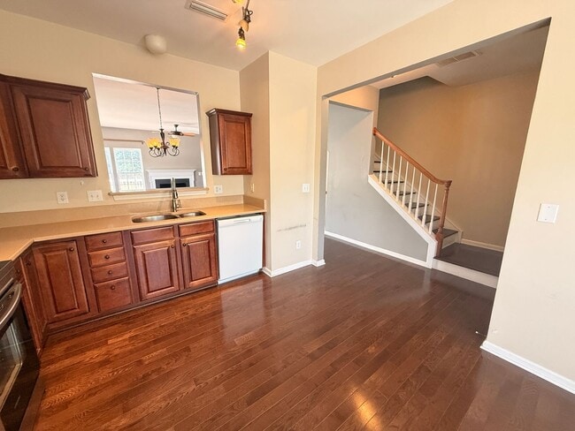 Building Photo - 15641 Castle Watch Ave