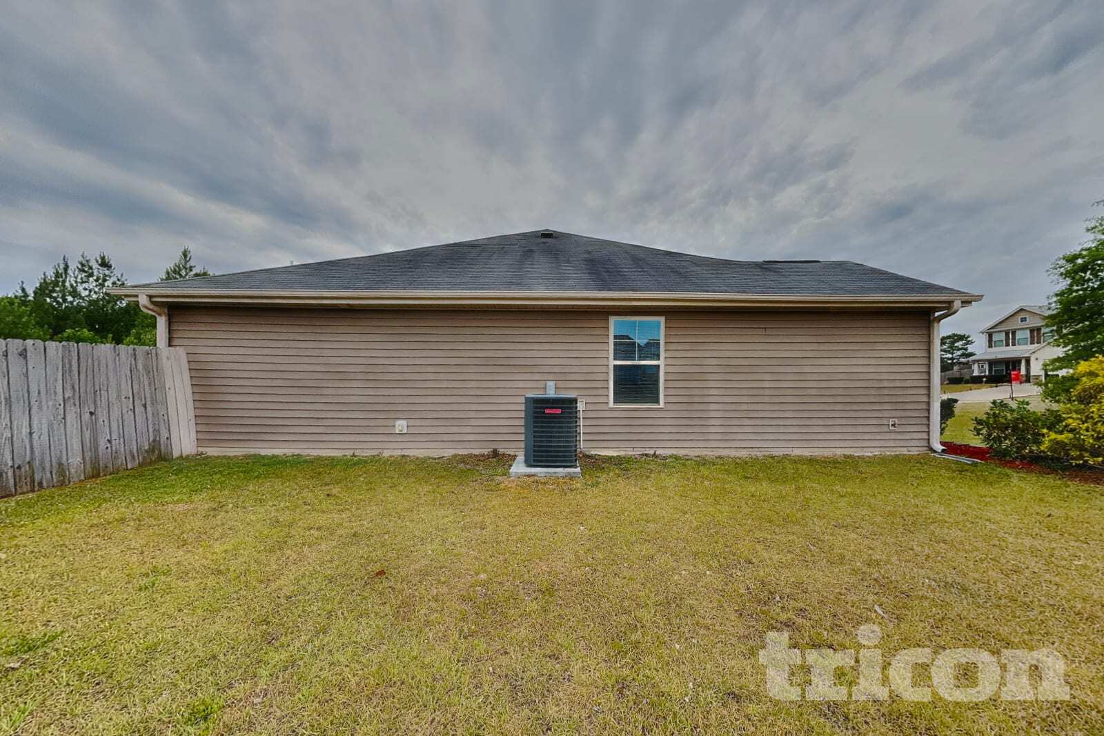 Building Photo - 295 New Castle Ln