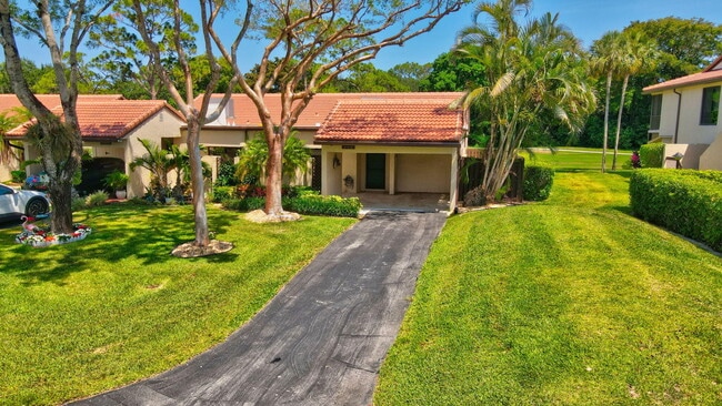 Building Photo - 21922 Cypress Dr