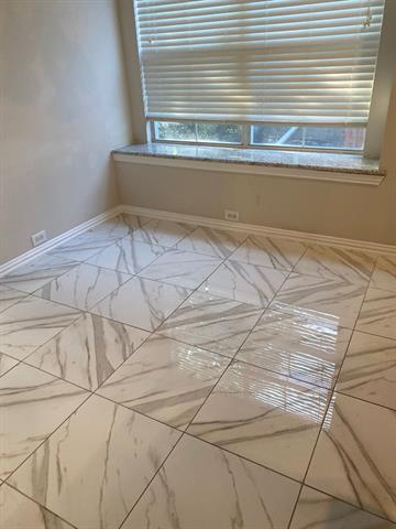 Building Photo - 9405 Preston Trail