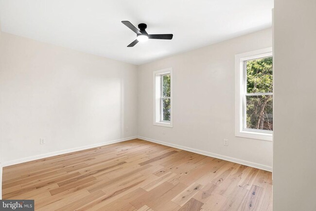 Building Photo - 29 N 54th St