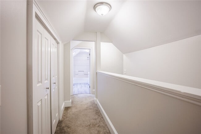 Building Photo - 1874 Blossom Rd