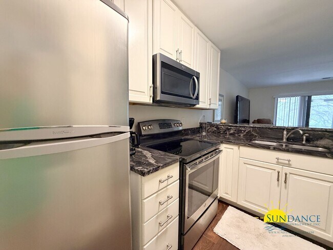 Building Photo - 103 Westlake Ct