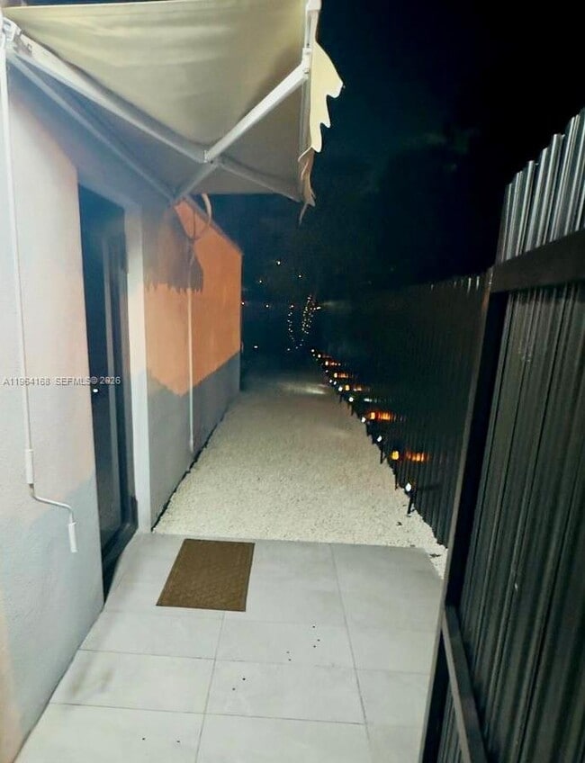 Building Photo - 610 NW 111th St