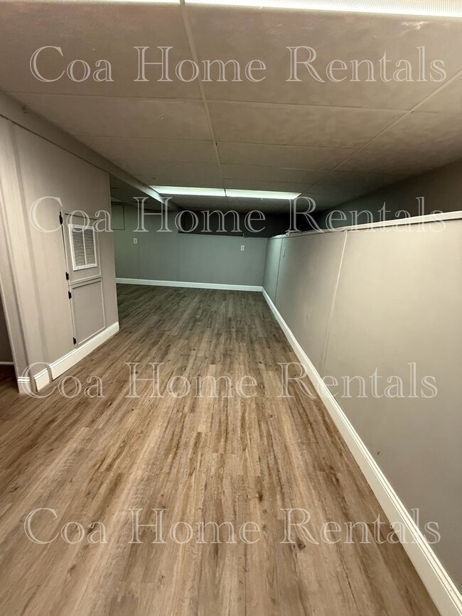 Building Photo - Prairie Park addition