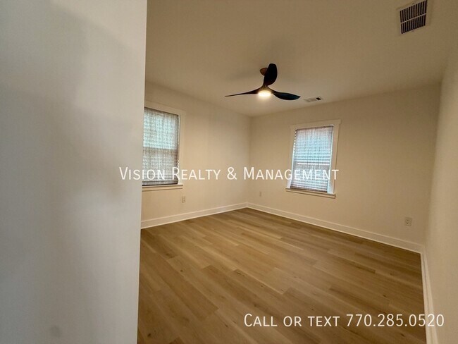 Building Photo - 1255 Campbellton Rd SW