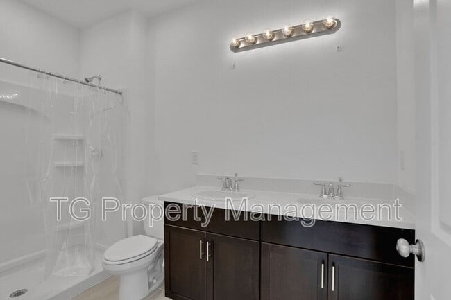 Building Photo - 13092 Bachara Wy