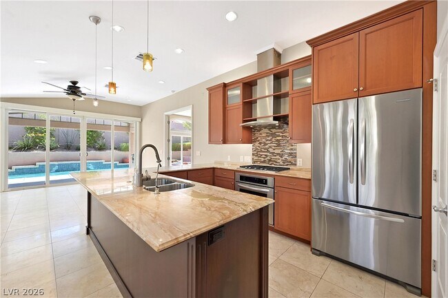 Building Photo - 9001 Crimson Clover Way