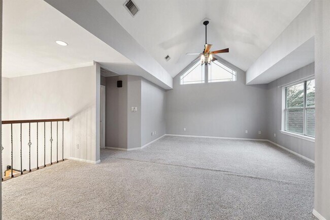 Building Photo - 2109 Enchanted Lake Dr