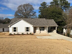 Building Photo - Newly Built 3 Bedroom 2 Bathroom Home in E...