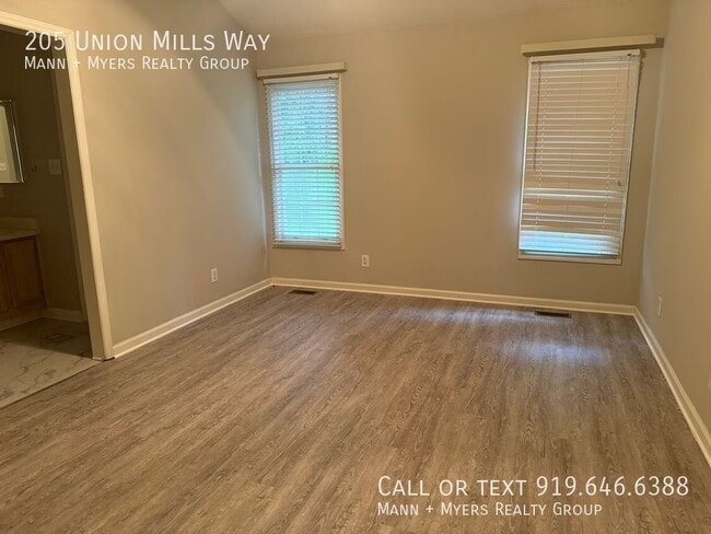 Building Photo - 205 Union Mills Way