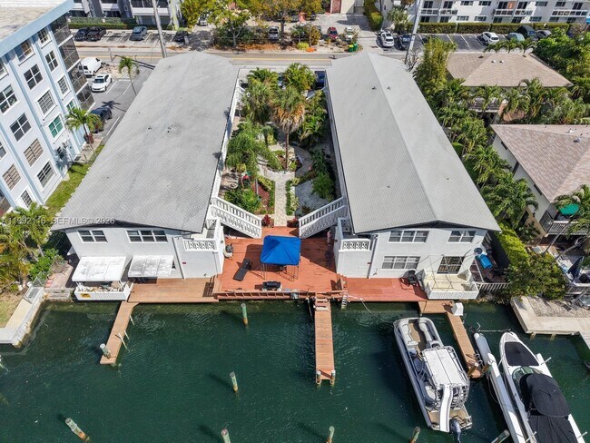 Building Photo - 1440 SE 15th St