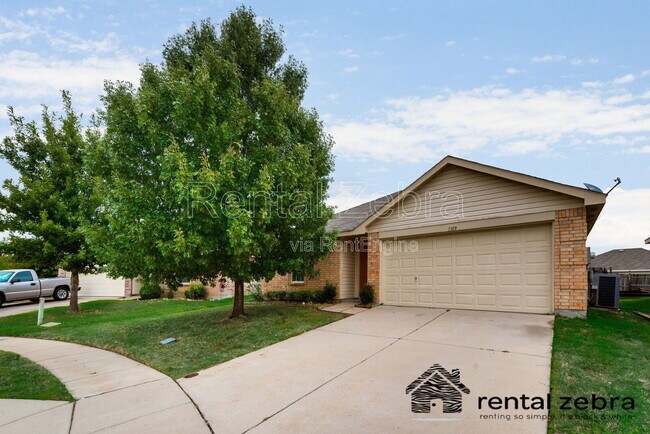 Building Photo - 1309 Hazelnut Dr