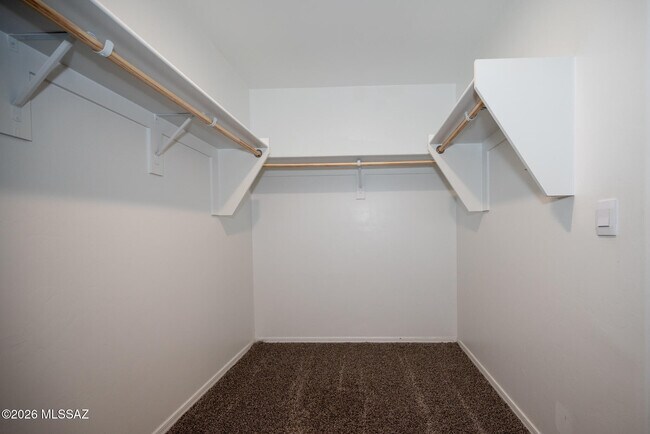 Building Photo - 12194 E Ava Lynn Dr
