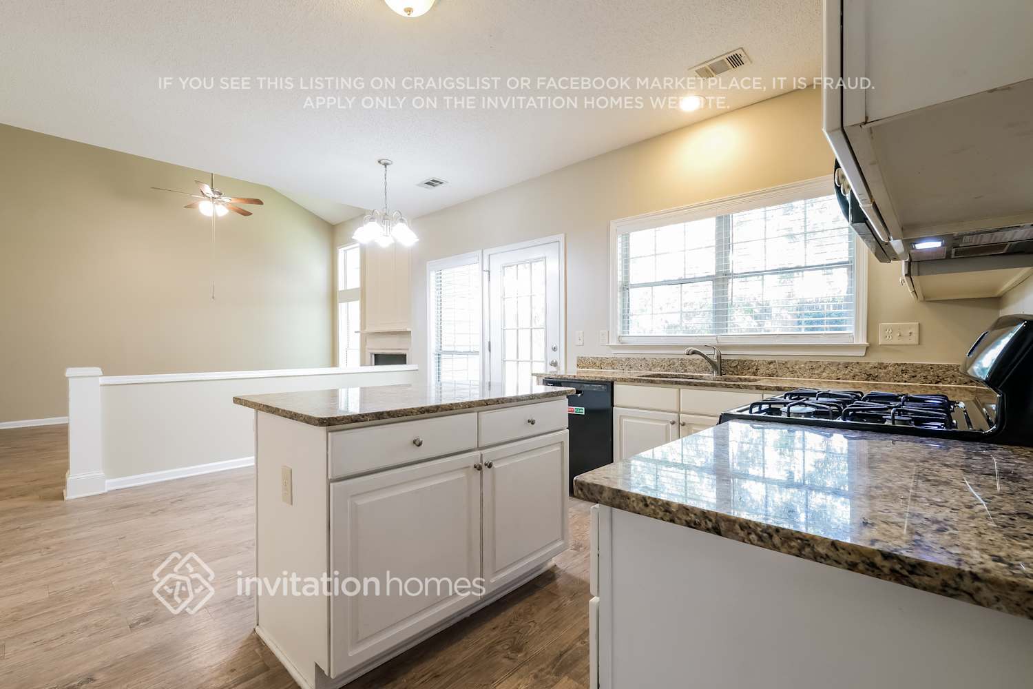 Building Photo - 130 Lyndhurst Ct