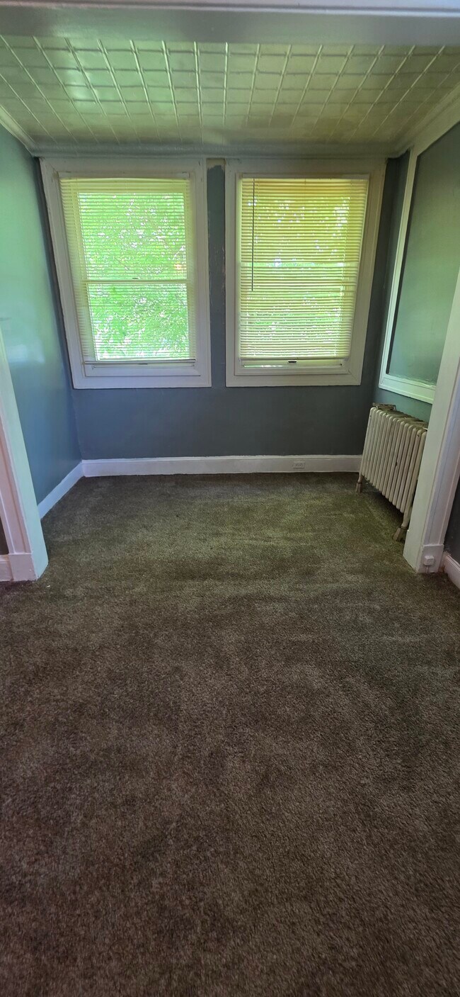 Building Photo - 3702 Chesholm Rd