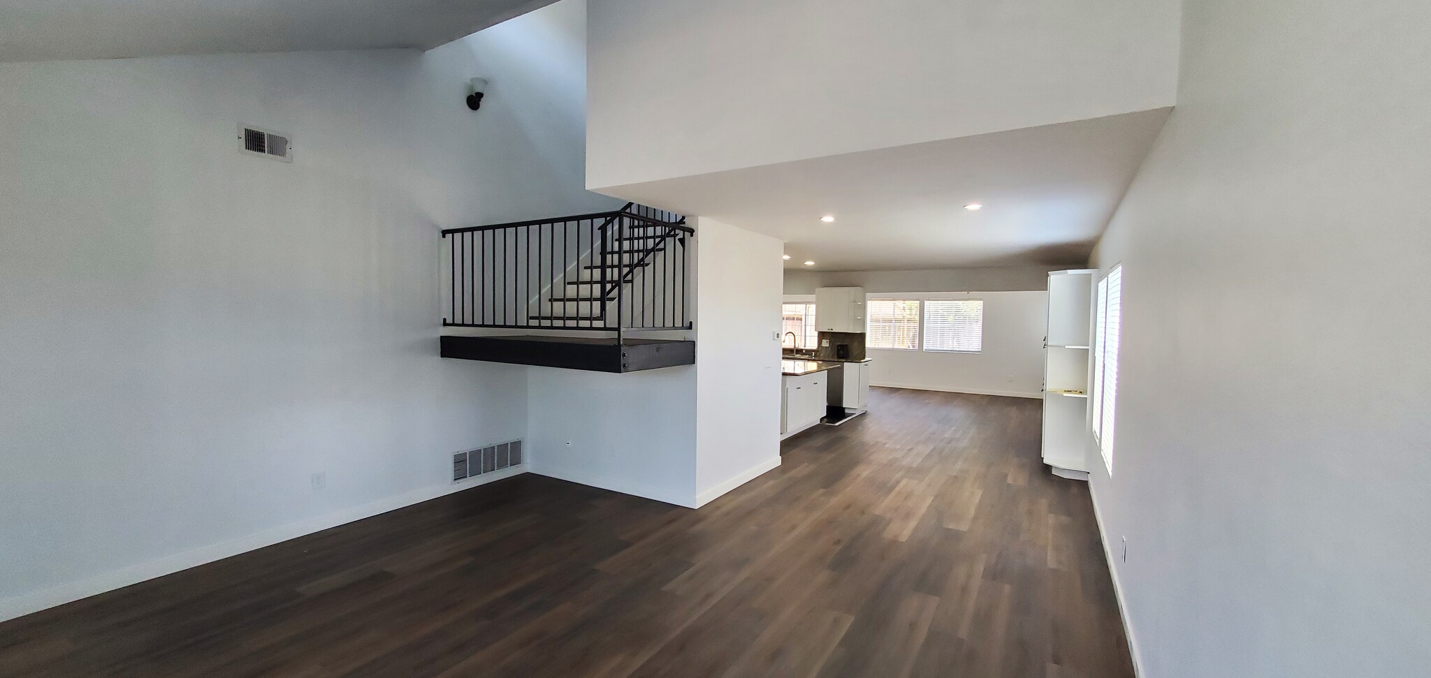 Building Photo - 2886 Cagayan Ave