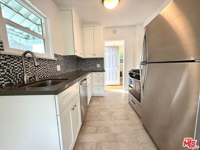 Building Photo - 1155 N Genesee Ave