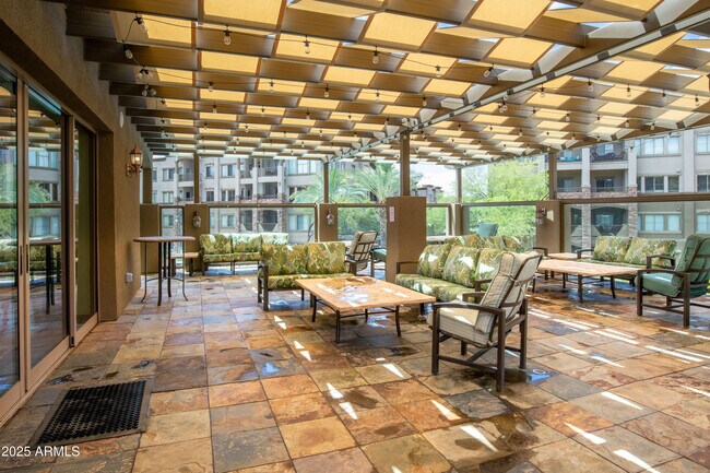 Building Photo - 5450 E Deer Valley Dr