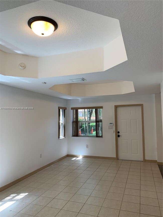 Building Photo - 3173 SW 153rd Pl