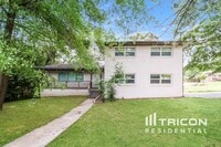 Building Photo - 2241 Wallingford Dr