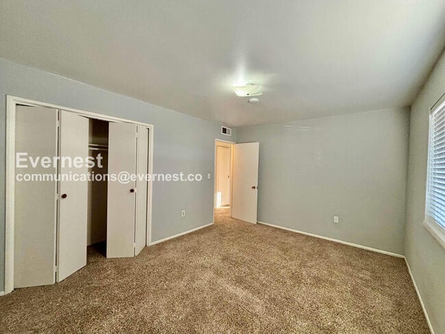 Building Photo - 28848 Del Monte Dr