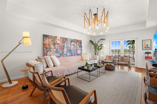 Building Photo - 1415 Sunset Harbour Dr