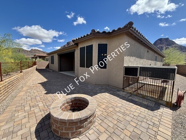 Building Photo - 3156 S Three D Ct