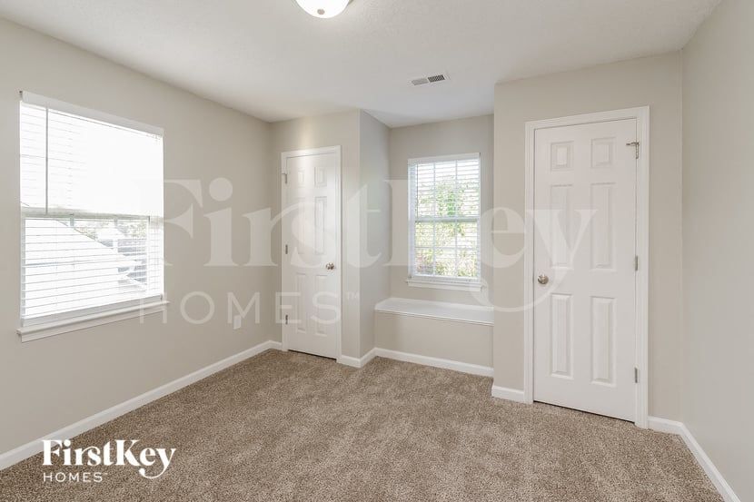 Building Photo - 2843 Mossy Meadow Dr