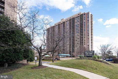 Building Photo - 3713 S George Mason Dr