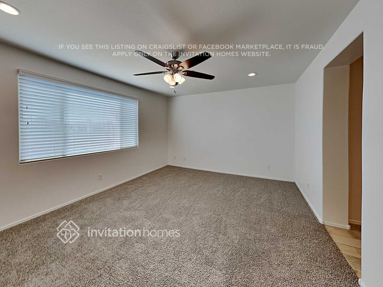 Building Photo - 22519 E Calle de Flores