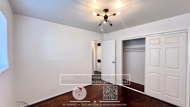 Building Photo - 2 bedroom in convenient location includes ...