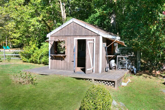 Building Photo - 19 Woodchuck Ct