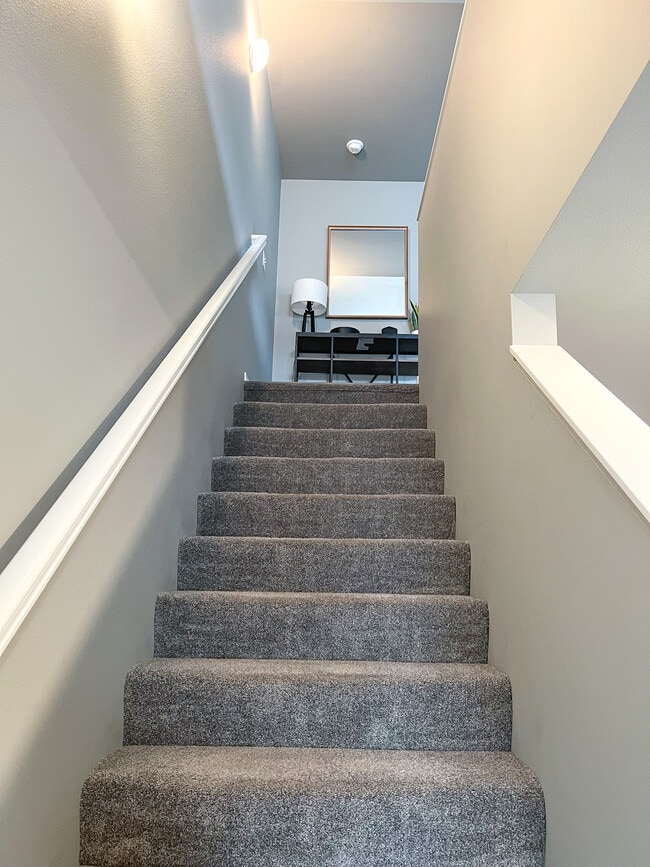 Building Photo - 2371 Irontree Pl