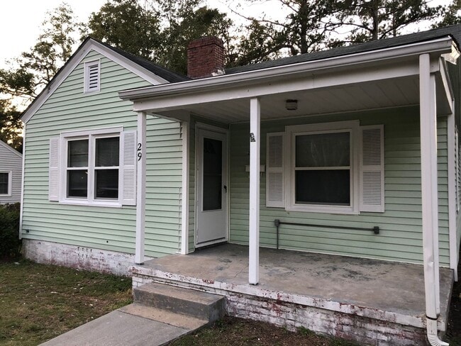 Building Photo - 2 BR 1 BA Bayshore Estates